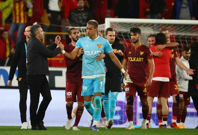 5 buçuk aylık bebeğini kaybeden İrfan Can Eğribayat maç sonrası duygusal anlar yaşadı