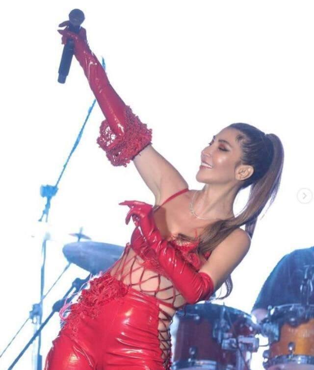 Hande Yener: İnsanlar ya çocuk için evleniyor ya da para için Hande Yener: İnsanlar ya çocuk için evleniyor ya da para için