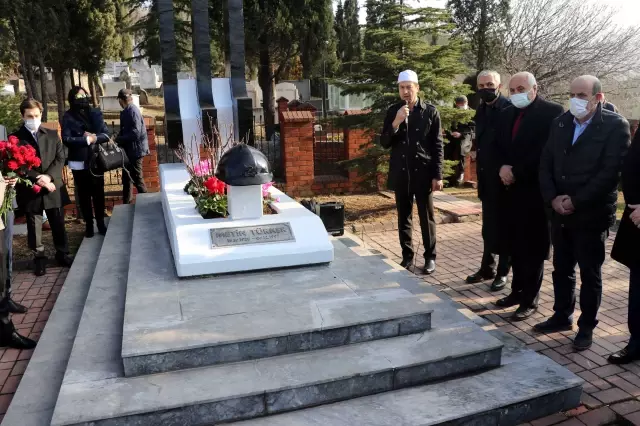 Metin Türker mezarı başında anıldı