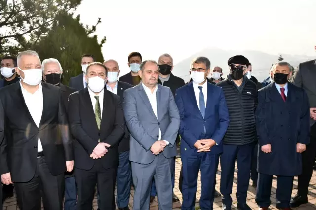 Son dakika genel: Metin Türker ölümünün 24. yılında mezarı başında anıldı