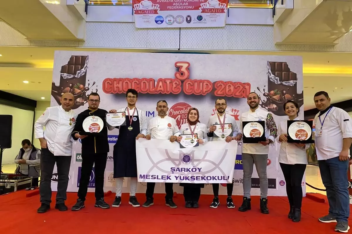 NKÜ Şarköy MYO Öğrencileri Altın Madalya Aldı Yeni