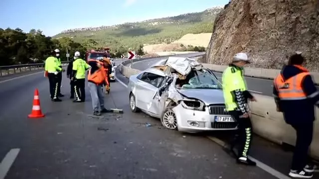 Tır ile otomobilin çarpıştığı kazada bir kişi öldü