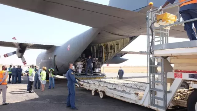 Türkiye, Afrika ülkelerine 200 bin doz Sinovac aşısı hibe etti