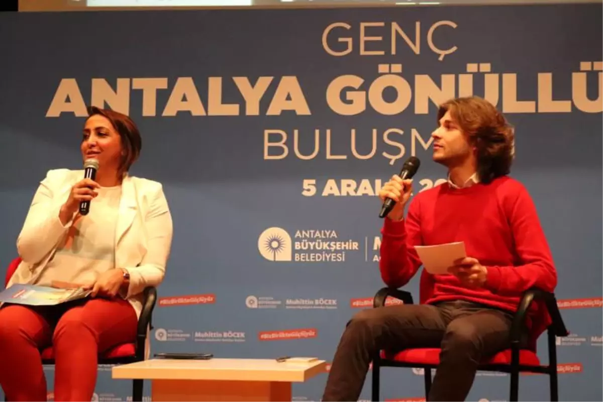Genç Antalya Gönüllüleri buluştu