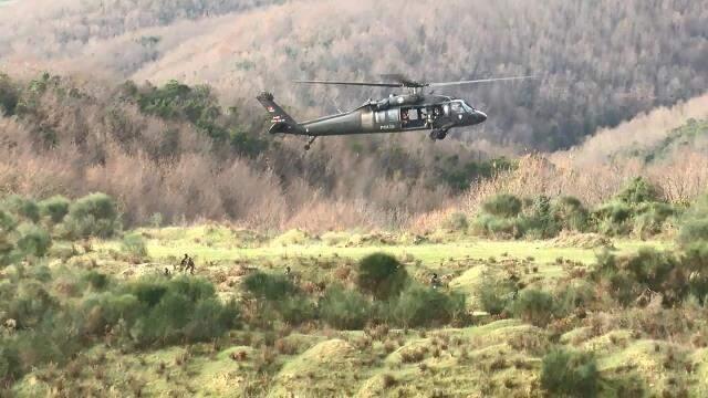 Görüntüler Doğu ya da Güneydoğu'dan değil İstanbul'dan! Özel harekatçılar araziye indi