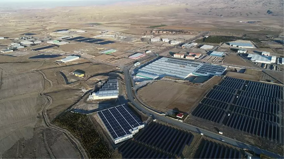 Kayseri'de 30 bin nüfuslu ilçede son bir yılda 35 fabrikanın temeli atıldı