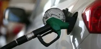 Motorine zam geldi mi? Akaryakıta yarın gece zam mı gelecek?
