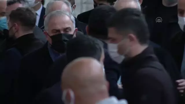 Prof. Dr. Şaban Teoman Duralı son yolculuğuna uğurlandı