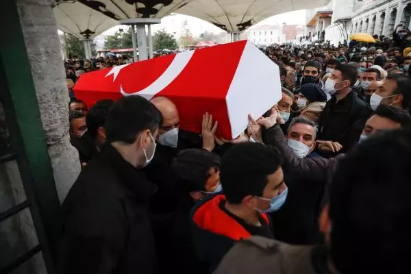 Prof. Dr. Teoman Duralı son yolculuğuna uğurlandı