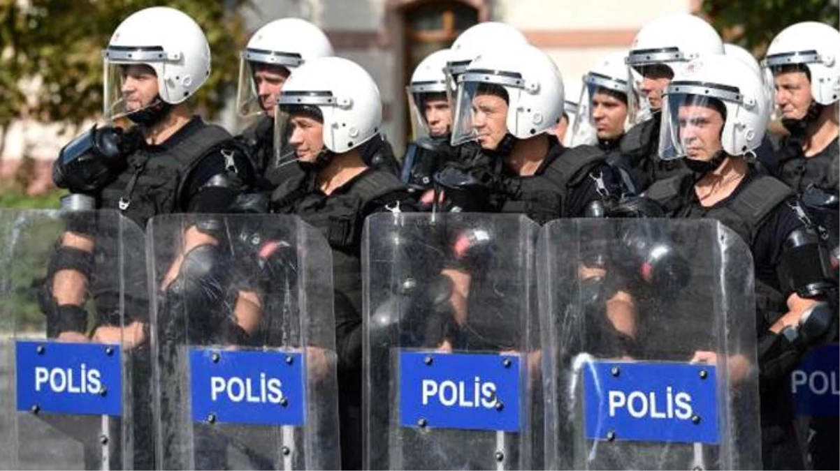 2022 Dünya Kupası'na Türkiye'den çıkarma! Binlerce polis dev turnuva için Katar'a gidecek