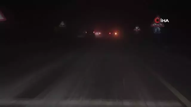 Bingöl-Elazığ karayolunda kar, sağanak ve sis etkili oldu, sürücüler zor anlar yaşadı