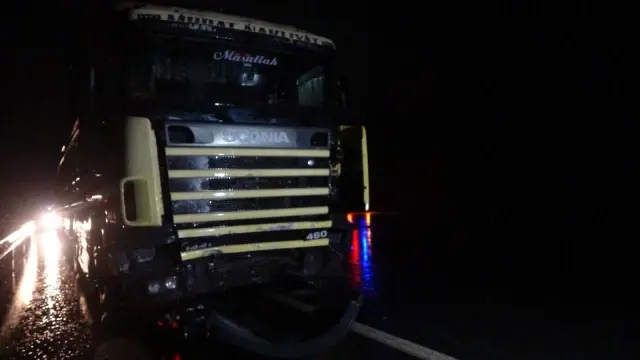 Bingöl-Elazığ karayolunda kar, sağanak ve sis etkili oldu, sürücüler zor anlar yaşadı