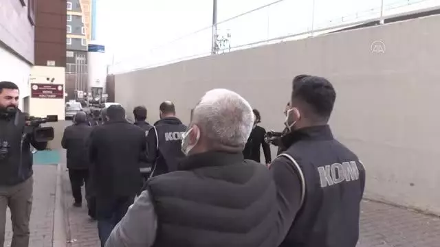 Son dakika... FETÖ'nün esnaf yapılanmasına yönelik operasyonda 6 zanlı yakalandı