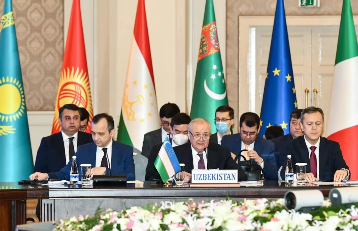Özbekistan'da İtalya-Orta Asya 2. Bakanlar Konferansı yapıldı