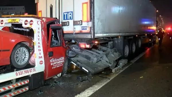Pendik D-100 Karayolu'nda kaza: 1 ölü, 3 yaralı