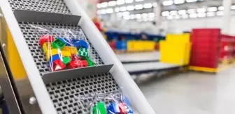 Dünyaca ünlü oyuncak şirketi Lego, Vietnam'da 1 milyar dolarlık fabrika kuracak