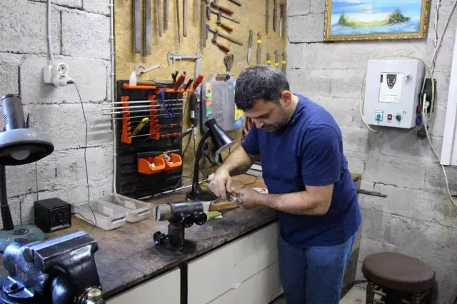 Piyasadaki bıçaklar Kesmiyor diye bıçak yapmaya başladı şimdi yurt dışından bile talep görüyor
