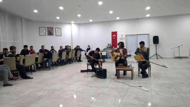 Yurt öğrencileri Erzurum'da çok mutlu