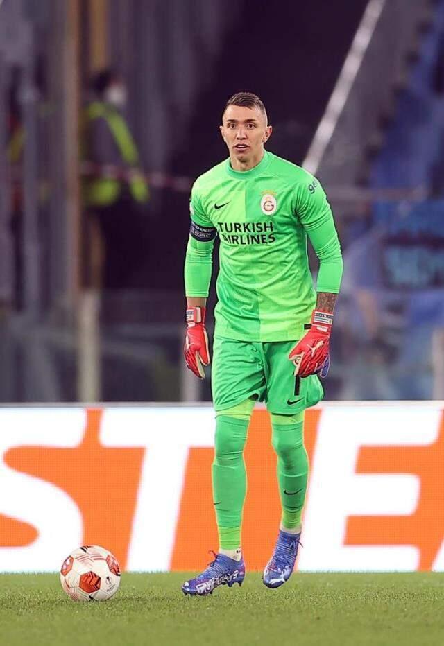 Avrupa'da rüya gibi gece! Namağlup Galatasaray, İtalya'dan turla dönüyor Avrupa'da rüya gibi gece! Namağlup Galatasaray, İtalya'dan turla dönüyor