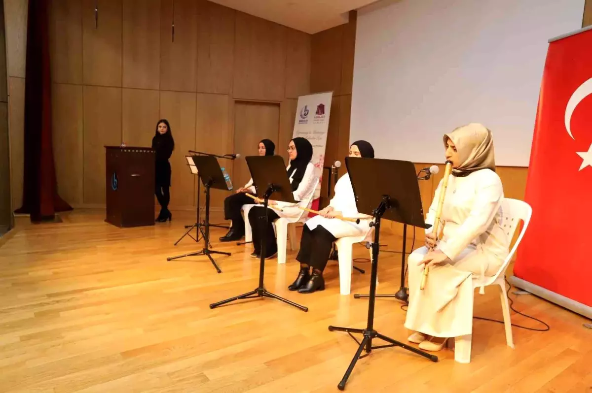 BAĞCILARLI KADINLAR NEY SESİ İLE HUZUR BULDU