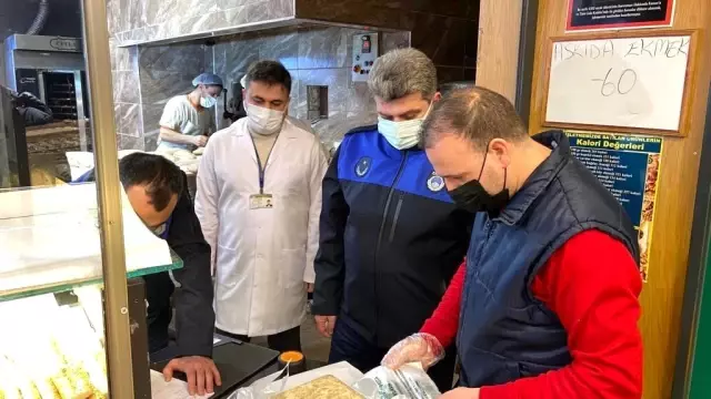 İstanbul'da fırınlarda ekmek denetimi! Gramajda hile yapıldığı tespit edildi