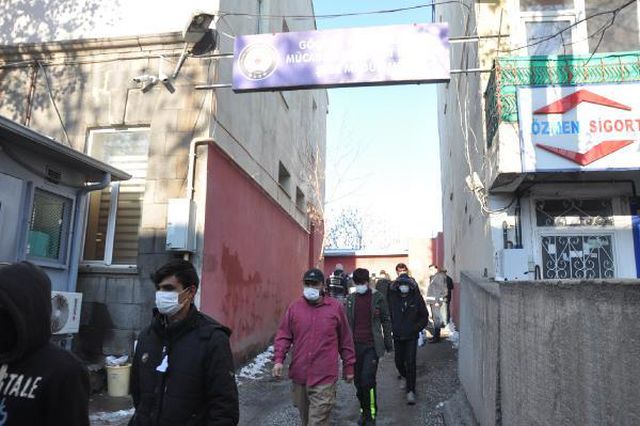 Kars'ta 35 kaçak göçmen yakalandı