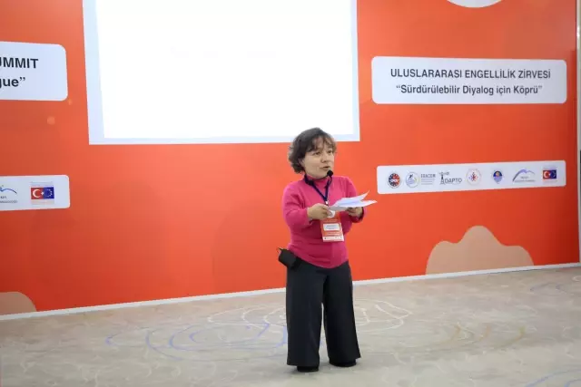 Mersin'de Uluslararası Engellilik Zirvesi düzenlendi