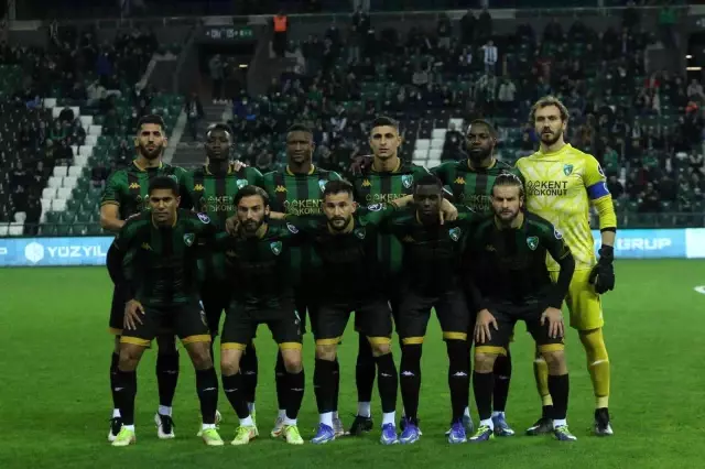 Spor Toto 1. Lig: Kocaelispor: 2 Büyükşehir Belediye Erzurumspor: 0