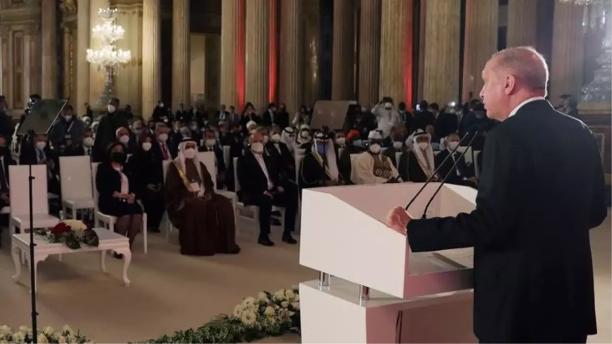 Türkiye'deki mülteci sayısını açıklayan Cumhurbaşkanı Erdoğan'dan tüm dünyaya mesaj: Türkiye yeni bir yükü kaldıramaz