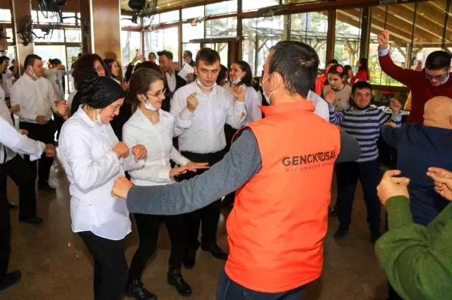 Başkan Çakın özel gereksinimli çocuklarla bir araya geldi