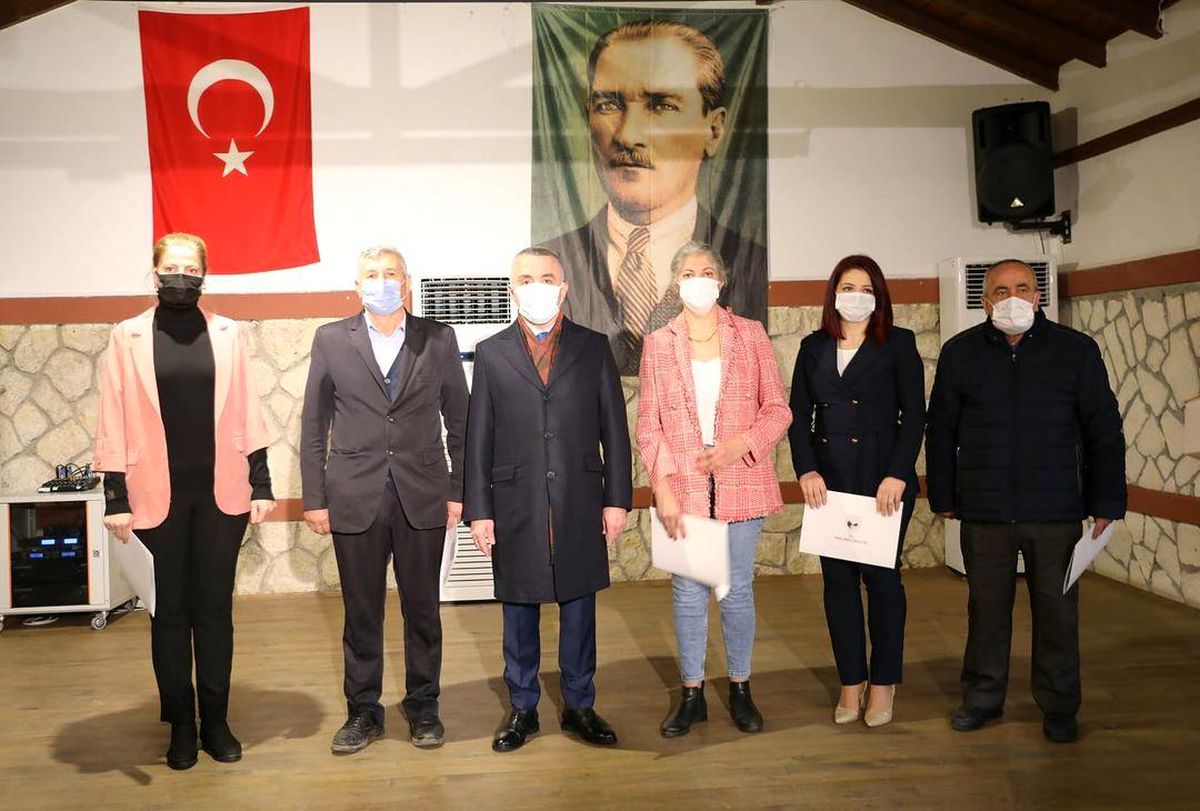 Muhtarlarımızın 'Fidan Dikim Sertifikaları' Vali BİLGİN tarafından verildi…