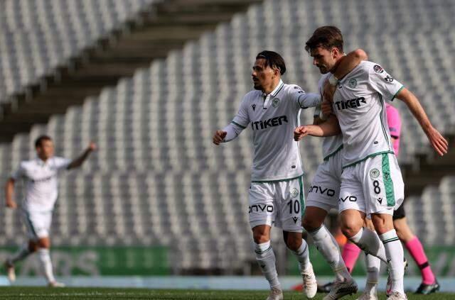Süper Lig'de 'dört' dörtlük maç! Konyaspor, Karagümrük'e gol oldu yağdı
