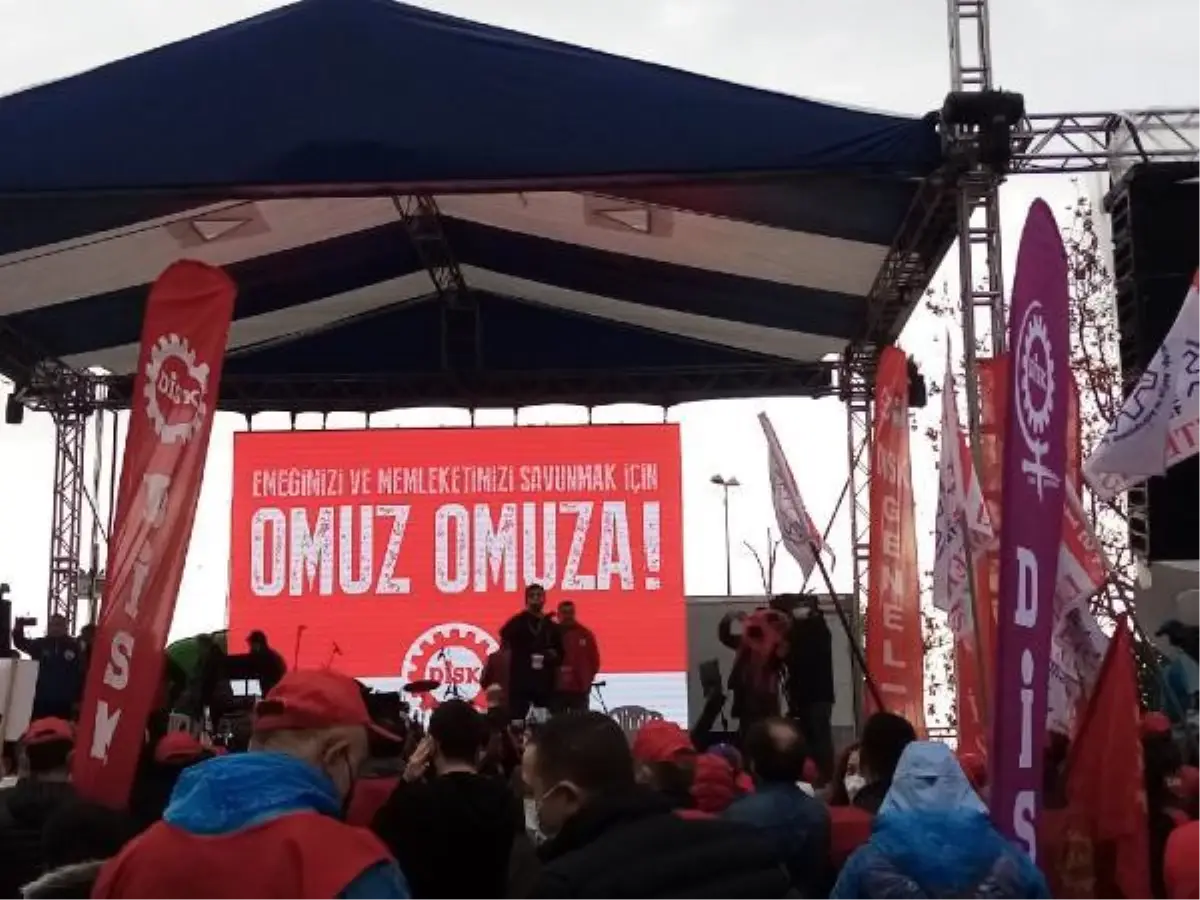 KARTAL'DA DİSK'TEN ASGARİ ÜCRET MİTİNGİ