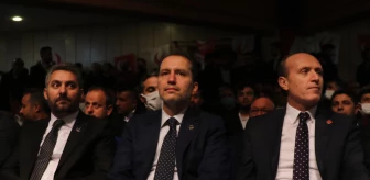 Yeniden Refah Partisi Genel Başkanı Erbakan, Burdur'da konuştu