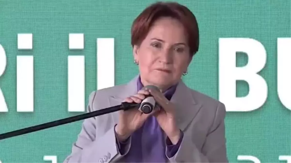 Akşener, Anadolu'da yaşadığı bir olayı anlatırken gözleri doldu: Bağıra bağıra ağlamak istiyorum