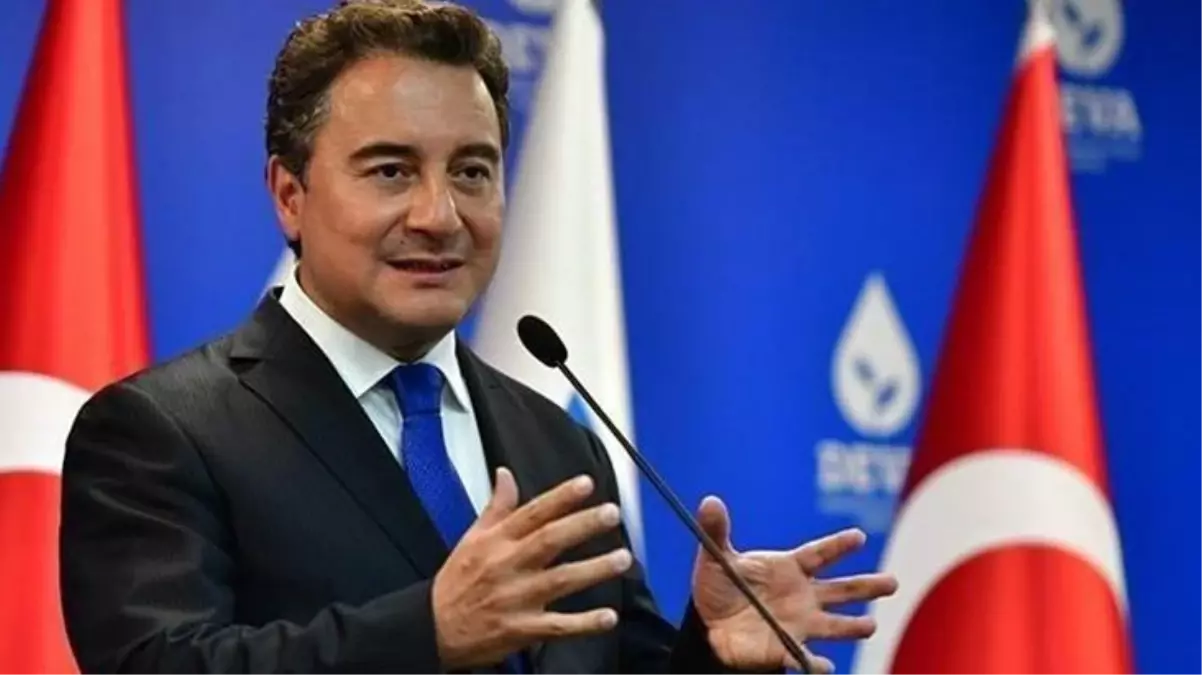 Babacan'dan TL'deki değer kaybına çok konuşulacak yorum: Koskoca Türkiye, komşu ülkelerin 'her şey bir lira' mağazasına döndü