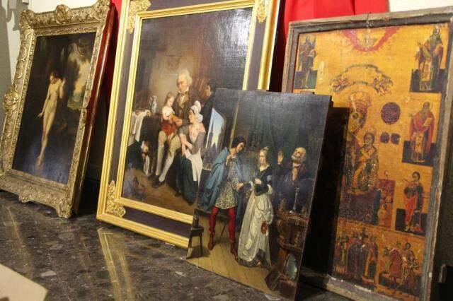 İzmir'de kesik insan başları ele geçirildi İzmir'de kesik insan başları ele geçirildi