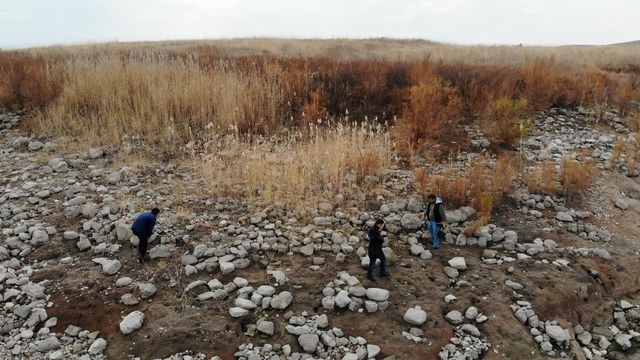 Baraj suları çekilince 4 bin yıllık höyük ortaya çıktı