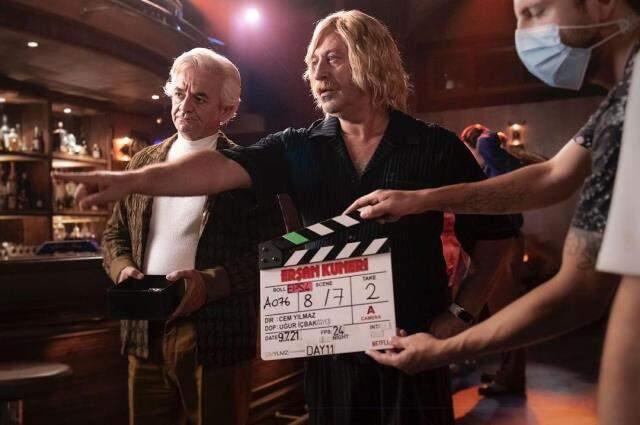 Cem Yılmaz'ın yeni gösterisi Diamond Elite Platinum Plus, Netflix'te yayınlanacak