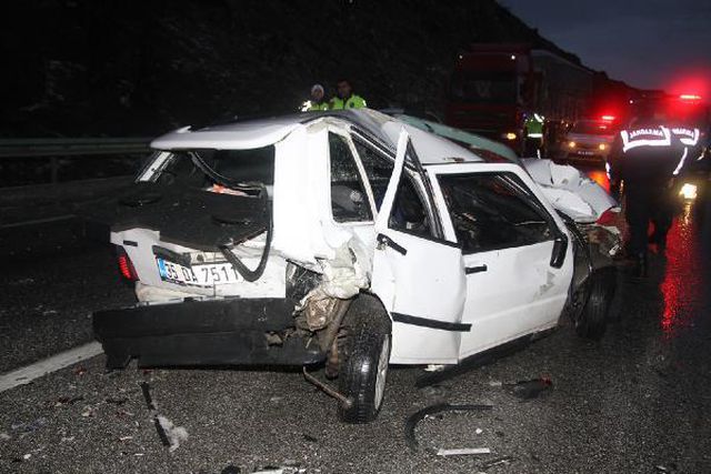 Manisa'da 11 aracın karıştığı zincirleme kazada 1 kişi yaralandı