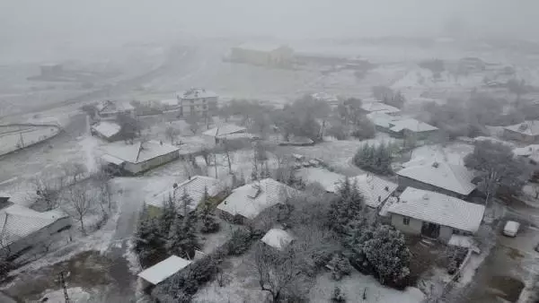 Bala'da kar yağışı etkili oldu