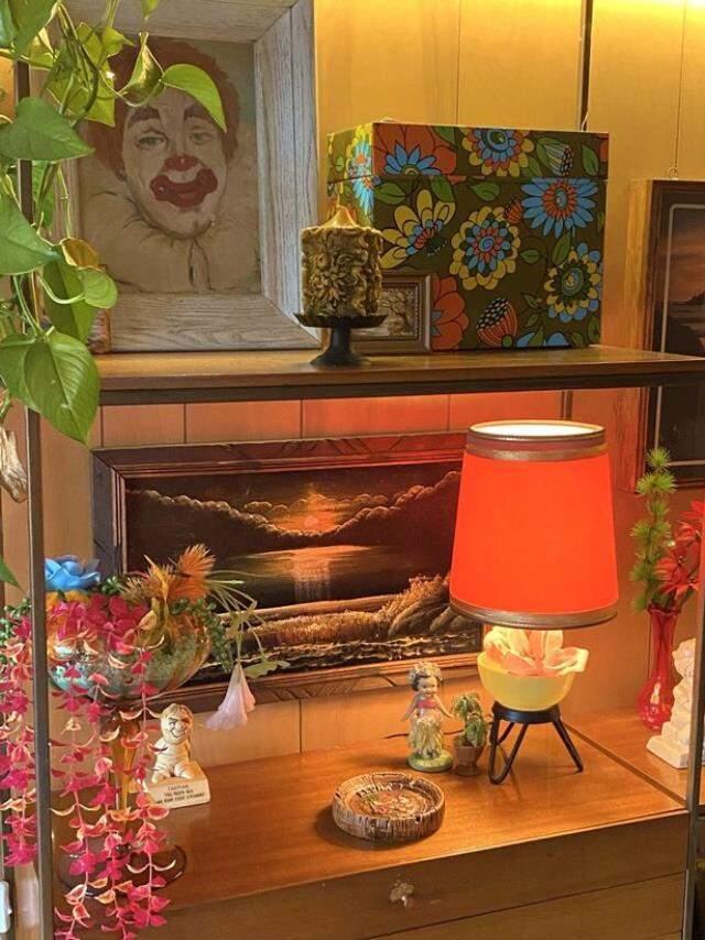 Bu da yeni akım! İnsanlar hızla 1970 yılına geri dönmeye çalışıyor Bu da yeni akım! İnsanlar hızla 1970 yılına geri dönmeye çalışıyor