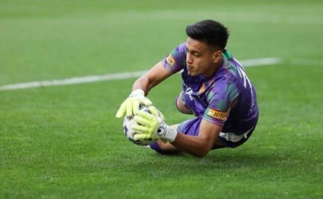 Sakatlanan Muslera'nın boşluğu çabuk doldu! Galatasaray, kaleci transferini gizlice bitirdi