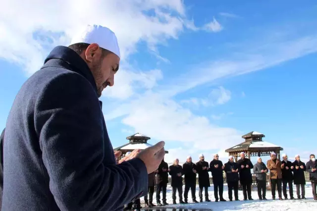 Erzurum'un 500 yıllık kadim geleneği 'Binbir Hatim' başladı