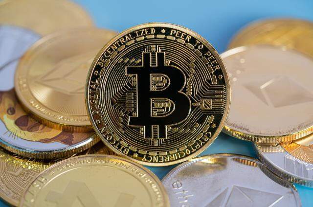 HUH Token altcoin rekoru kırarken Ethereum tarafından sevinç dansı geldi