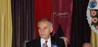 Emekliler Derneği Şubesinin yeni başkanı Ahmet Türkmen oldu