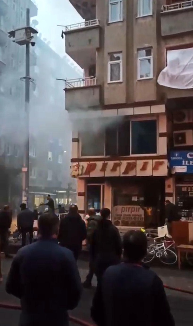 Son dakika haberi: Diyarbakır'da korkutan yangın: Restoran kül oldu