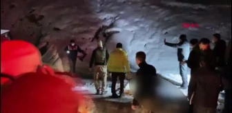 Son dakika haber! Kars'ta yolcu otobüsü devrildi; 3 ölü 10 yaralı AKTÜEL GÖRÜNTÜLER