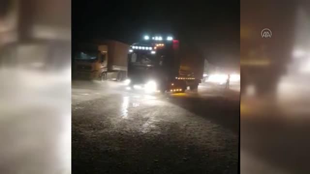 Tipi nedeniyle ulaşım aksadı