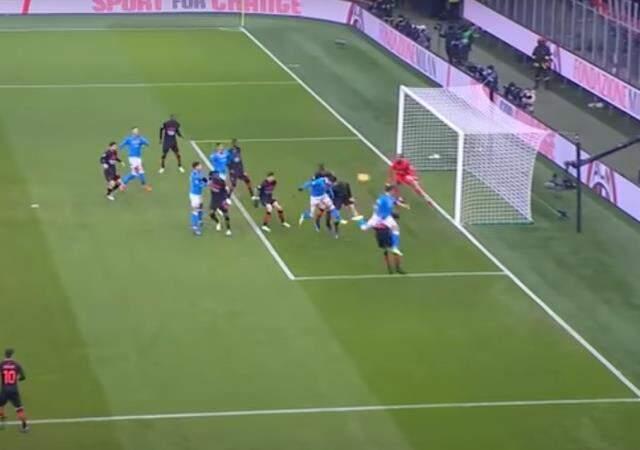 Ibrahimovic'in tutamadığı eski Fenerli Eljif Elmas, Milan'ı yıktı! Gökhan'dan sonra ilki başardı Ibrahimovic'in tutamadığı eski Fenerli Eljif Elmas, Milan'ı yıktı! Gökhan'dan sonra ilki başardı